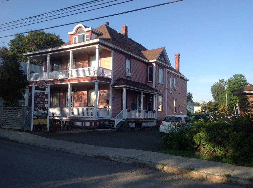 Maison Mckenzie House Campbellton Exterior photo